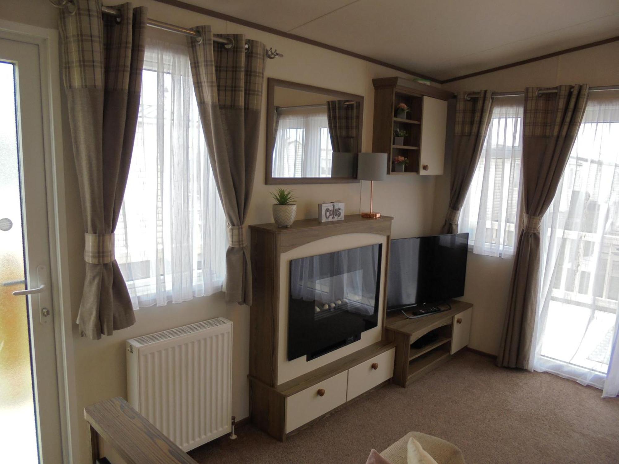 The Grange Ingoldmells: Elan 6 Berth, Central Heated, Wrap Around Decking Kültér fotó